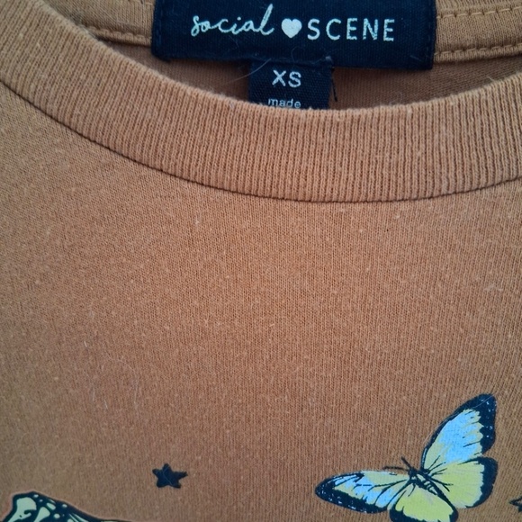 Social Scene western motif Women's T-Shirt Size XS Butterfly Skeletons Tee - Picture 3 of 7